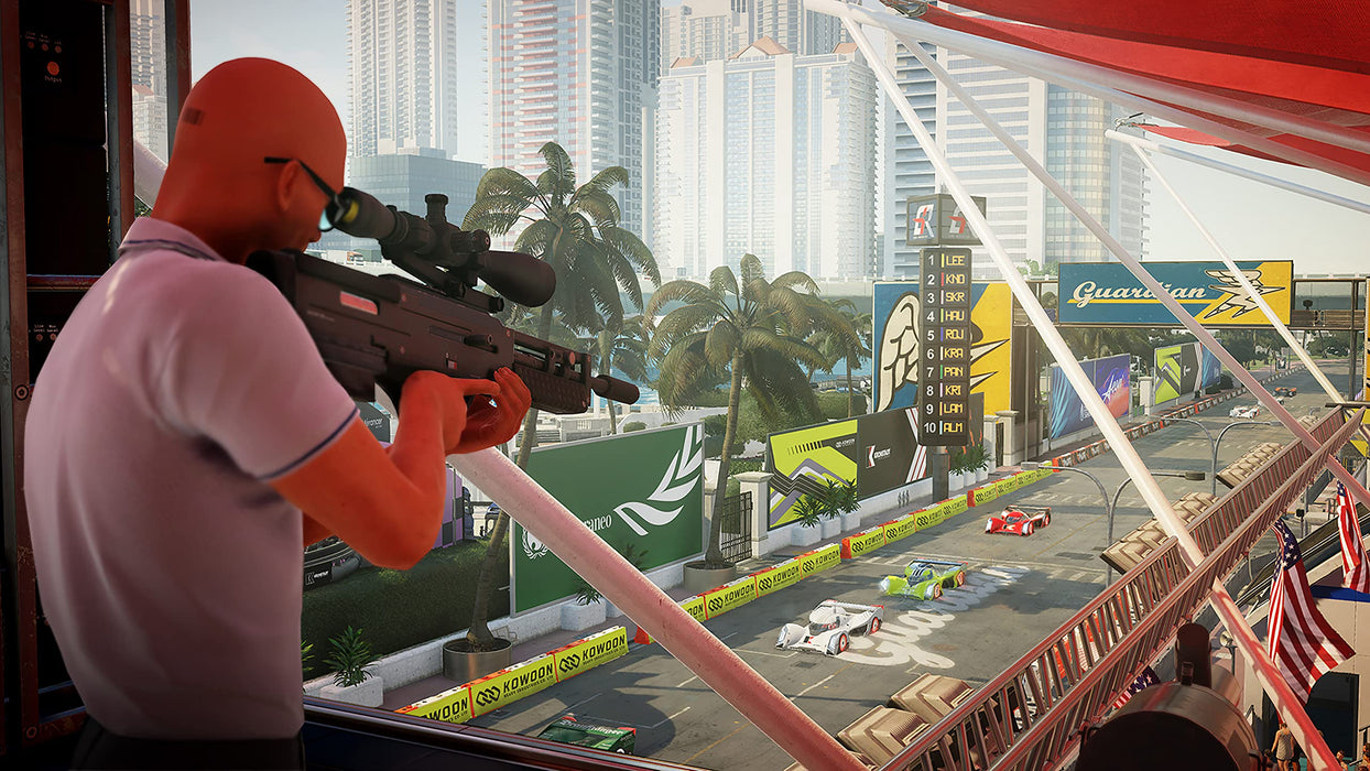 Hitman World of Assassination epic games  - Agent 47 aiming with a sniper rifle at a car race